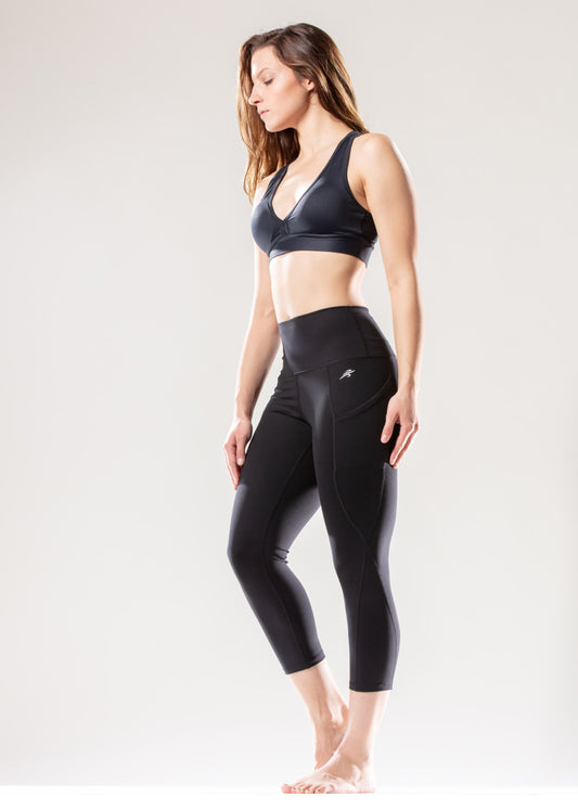 Jolie High-Waisted Capri Leggings with Hip Pockets - Sparta Fitness